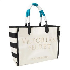 Victoria’s Secret Tote